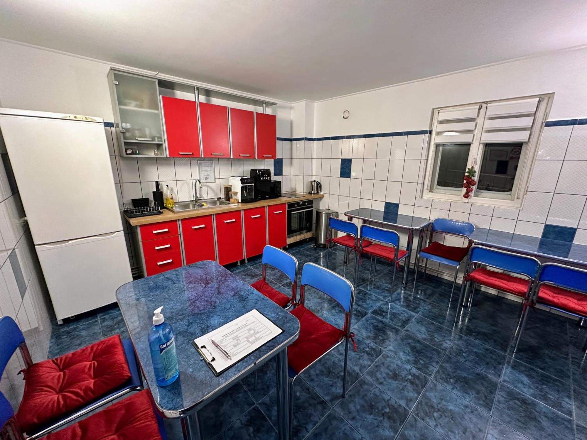 Valea Alba View - Self Check-In Hotel Busteni Bagian luar foto